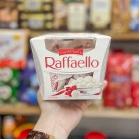 ราคา Raffaello Ferrero ไวท์ช็อคโกแลคเคลือบมะพร้าว สอดไส้อัลมอลต์ 15ชิ้น 150g. (14650602901)