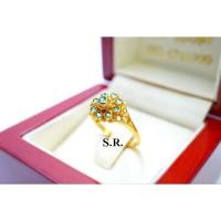 ราคา S.R. แหวนทองมรกตเพชรซีกโบราณ เม็ดละ 0.04 กะรัต ล้อมเพชรซีก น้ำ100 ขาวสวยไฟดี พร้อมใบรับรองสินค้า เคลือบทองคำแท้100% (28523552141)