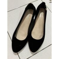 ราคา (PRELOVED) BATA WEDGES (45500650556)