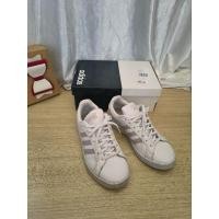 ราคา รองเท้าผ้าใบ adidas ไซส์ 37.5 สีขาวแถบม่วง มือ 2 (26025889671)