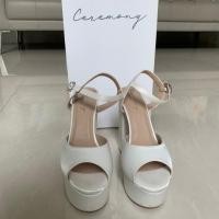 ราคา [มือสอง] รองเท้าเจ้าสาว Ceremony shoes ไซต์ 37 ส้นสูง 5 นิ้ว (47750809707)