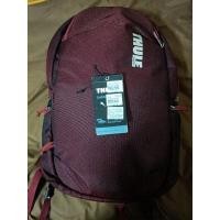 ราคา เป้สะพายหลัง thule สภาพไหม่ สีแดงสวย มีใบรับประกัน (14522939552)