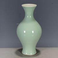 ราคา Porcelain Qing Dynasty Monochrome Glaze Bean Green Glaze แจกันขนาดเล็ก Appreciation แจกันตกแต่งนิตยสารโบราณวัตถุเก่าสินค้าทั้งหมดทิเบตเก่า 7.8 (53513965491)