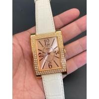 ราคา GUESS เรือนทอง ขอบเพชร เรือนใหญ่ Lady ของแท้ มือสอง สภาพดี (42206656073)
