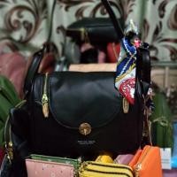 ราคา กระเป๋าสีดำงานสวยใบใหญ่ (5336313126)