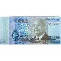 ราคา แบงก์​สะสม​ เขมร Cambodia, 1000 Riels, ไม่​ผ่าน​ใช้​ UNC, B525T (18021735736)