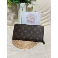ราคา กระเป๋าสตางค์ใบยาว มีซิปรอบ (24952555627)
