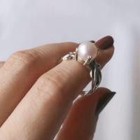 ราคา Pearl​ Ring​​​ แหวนมุก ก้านใบไม้ ตัวเรือนสวยเก๋มีสไตน์มากๆ ตัวเรือนเงินแท้ 925 (4600278368)