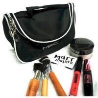 ราคา กระเป๋าเครื่องสำอางค์ MAC สีดำ ขนาดพกพาแต่จุได้เยอะมาก (409503536)