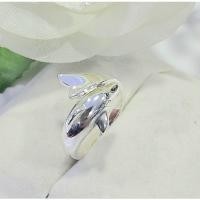 ราคา แหวนเงินปลาโลมาสวยๆมารับน้องไปดูแลกันนะคะ (40001634770)