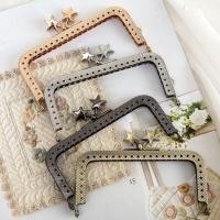 ราคา ปากกระเป๋าปิ๊กแป๊ก ขนาด3.5 นิ้ว (42111) (14638689151)