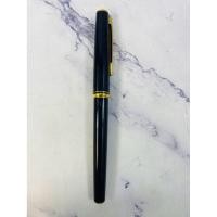 ราคา ปากกาหมึกซึม PILOT วินเทจ สีดำเงา/ทอง-หัวปากกาทำจากทองคำ 14K ขนาด F Made in japan (ลิ้นชัก3 : 2850)สินค้ามือสอง สภาพดี (55109477700)