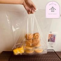 ราคา ถุงเเฟชั่นใสหูเจาะ ถุงหูเจาะ ถุงพลาสติกหูเจาะ ถุงพลาสติกใส ถุงหิ้ว สำหรับใส่ คุ้กกี้ ขนม ของขวัญวันเกิด (26511286750)
