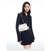 ราคา ✨รับหิ้ว✨ กระเป๋าสะพายไหล่พร้อมสายโซ่ - สีขาว Charles and Keith (24720232114)