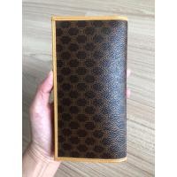 ราคา กระเป๋าสตางค์ CELINE PARIS มือสอง ของแท้% สภาพสวย✨ (25551948819)