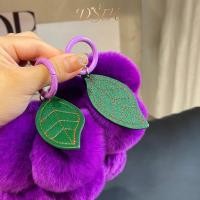 ราคา DSTH 1 ชิ้น พวงกุญแจรถ จี้องุ่นปอมปอมขนฟู พวงกุญแจขนกระต่ายเร็กซ์ นุ่มฟู อุปกรณ์เสริม HOT (53164118593)