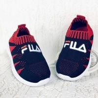 ราคา FILA รองเท้าสลิปออน ไม่มีไฟ led สําหรับเด็ก (9818860886)