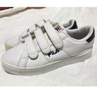 ราคา FILA รองเท้าผ้าใบมือสอง แบรนด์แท้ สภาพดี ไซส์23cm เบอร์36 (17973599451)