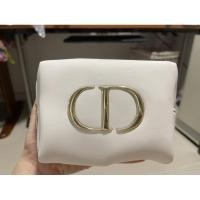 ราคา กระเป๋าเครื่องสำอางค์ dior (8721676280)