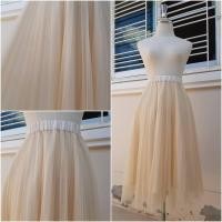 ราคา กระโปรงผ้ามุ้งจีบพลีทสีครีม ใส่ออกงานได้จ้า (9355571303)