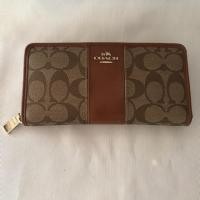 ราคา Coachแท้ กระเป๋าสตางค์ใบยาวซิปรอบ used coach (998230971)