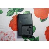 ราคา ที่ชาร์จ Sony พร้อมแบต Type T (Sony BC-CSD Battery Charger พร้อมสาย ( D T R E Battery ) (20585425421)