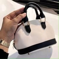 ราคา RTN - MONA Sling Bag/กระเป๋าสะพายผู้หญิง/กระเป๋าสะพายข้าง/กระเป๋าถือ (50803885678)