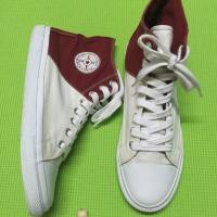 ราคา รองเท้าผ้าใบ SKONO สภาพดี ราคาถูก size 44 (734442321)