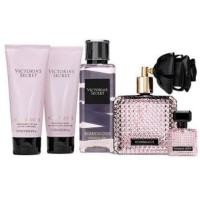 ราคา Victoria’s Secret- Scandalous Fragrance Lotion and Fragrance Wash (เจลอาบน้ำและโลชั่น) (846181543)