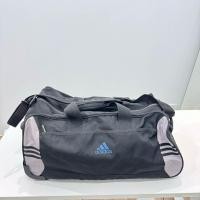 ราคา มือสอง Adidas กระเป๋าล้อลากสาย Sport ขนาด25“ (24378801799)