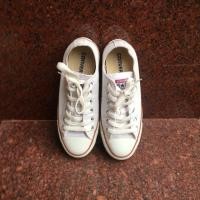 ราคา Converse (คอนเวิร์ส) มือสองสภาพดี ขนาด 37.5 EUR / 24 CM. (6034721343)