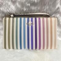 ราคา คล้องมือ Coach งานช้อป แท้ มือ1 (3841636933)