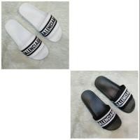 ราคา Balenciaga รองเท้าแตะ นําเข้า แฟชั่นสําหรับผู้ชาย (21694430497)