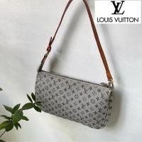ราคา กระเป๋าLVทรงพอช ผ้าทอลายLV (10128382505)