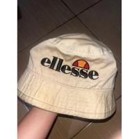 ราคา หมวกบักเก็ต ellesse* (44472043202)