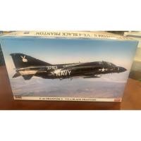 ราคา Hasegawa 01926 F-4J Phantom II VX-4 Black Phantom 1/72 (20480228368)