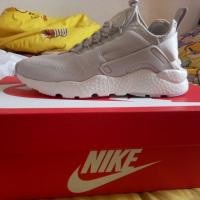 ราคา รองเท้า Nike Air รุ่นwair huarache run ultra (552800539)