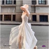 ราคา PE11441 Maxi Dress เดรสสายเดี่ยวแบบผูกไหล่ งานผ้าไหมอิตาลี่ชายเดรสแต่งระบายเฉียง ต่อระบายผ้าตาข่ายมุ้งซีทรู (3515573274)