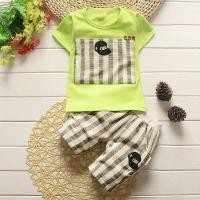 ราคา ชุดเสื้อยืดคอกลม พร้อมกางเกงขาสามส่วนลายทาง (พร้อมส่ง) (288912487)