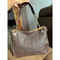 ราคา กระเป๋าโท้ต Pl Louis Quatorze (26502356255)