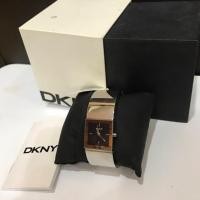 ราคา นาฬิกาผู้หญิง DKNY ของแท้ รุ่น NY4827 (1887792928)