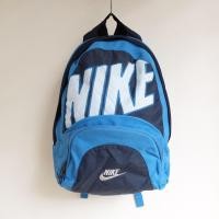 ราคา ส่งฟรีEMS เป้มือสองยี่ห้อ Nike แท้ 100 % สีฟ้า (1193845657)