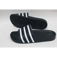 ราคา รองเท้าแตะ Adidas มือสองของแท้ (27807086791)