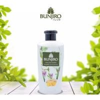ราคา แชมพูใบฝรั่งและขิงสด ขจัดรังแคร์ จากธรรมชาติ 250ml. Bunjiro guava leaf shampoo fl (27904259638)