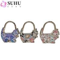 ราคา ซูฮู ตะขอกระเป๋าสําหรับผู้หญิง,พับแบบพกพาเกล็ดปลาแมวกระเป๋าถือตะขอ,แฟชั่นดอกไม้พิมพ์ทนทานสร้างสรรค์ตารางแขวนสําหรับโ (48213687862)