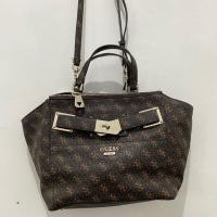 ราคา Preloved Guess Womens Bag | Preloved Guess Sling Bag | Preloved Guess ร้านค้าดั้งเดิม (29302584951)