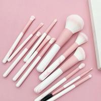 ราคา แปรงแต่งหน้าลายหินอ่อน 12ด้าม (27565719897)