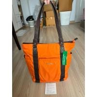ราคา กระเป๋า United Colors of Benetton ของแท้% สภาพสวยใหม่เหมือนไม่ผ่านการใช้งาน (29264978749)