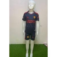 ราคา ชุดกีฬาเด็ก ชุดฟุตบอลเด็ก ทีมแมนยู ยูไนเต็ด Manu United 2023-2024(เสื้อ+กางเกง)สินค้าเกรด A ผ้านิ่ม ใส่สบาย ไม่ร้อน (22777484325)