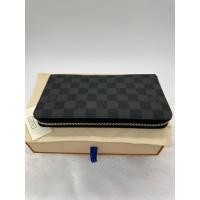 ราคา กระเป๋าสตางค์หลุยส์วิตตองZippy Organizer Damier Graphite มือสองของแท้พร้อมส่ง (18493242006)